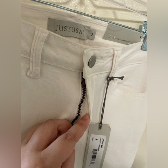✨NWT Just USA White Denim Cropped Flared Size 2 - Picture 4 of 11